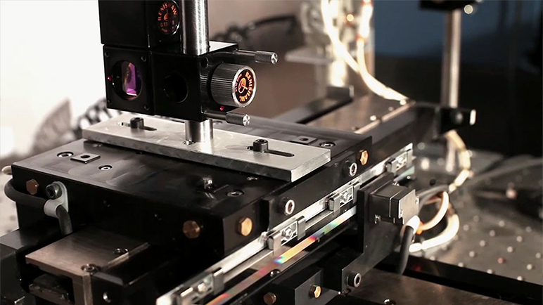 无需专用机床，以超成本实现高精度5轴运动控制