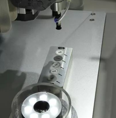 1544605309385397.jpg image011.jpg