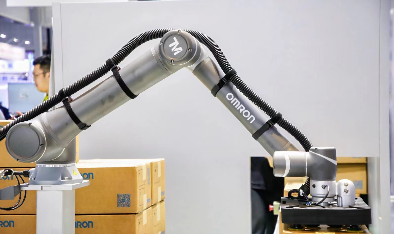 1727321881489795.jpg 1727321881489795.jpg